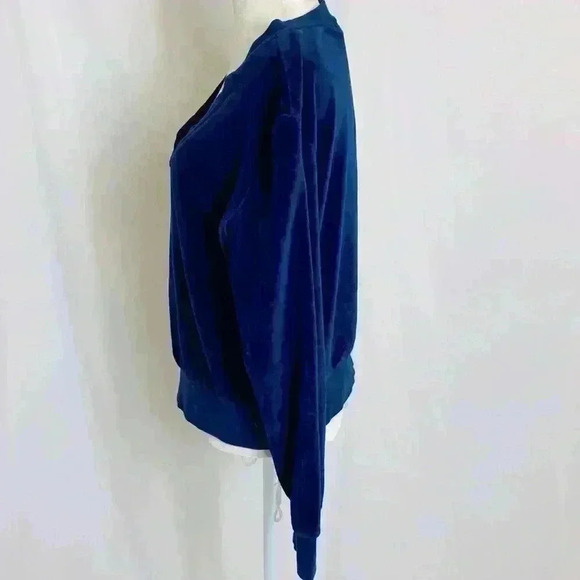*NWT* Suzie Kondi The Vari V-Neck Velour Top - Picture 4 of 10